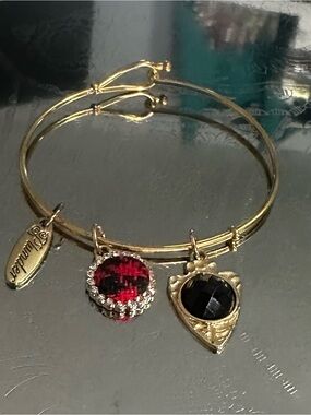 PLUNDER GOLD TONE BANGLE WITH DANGLING CHARMS - BRAND NEW!